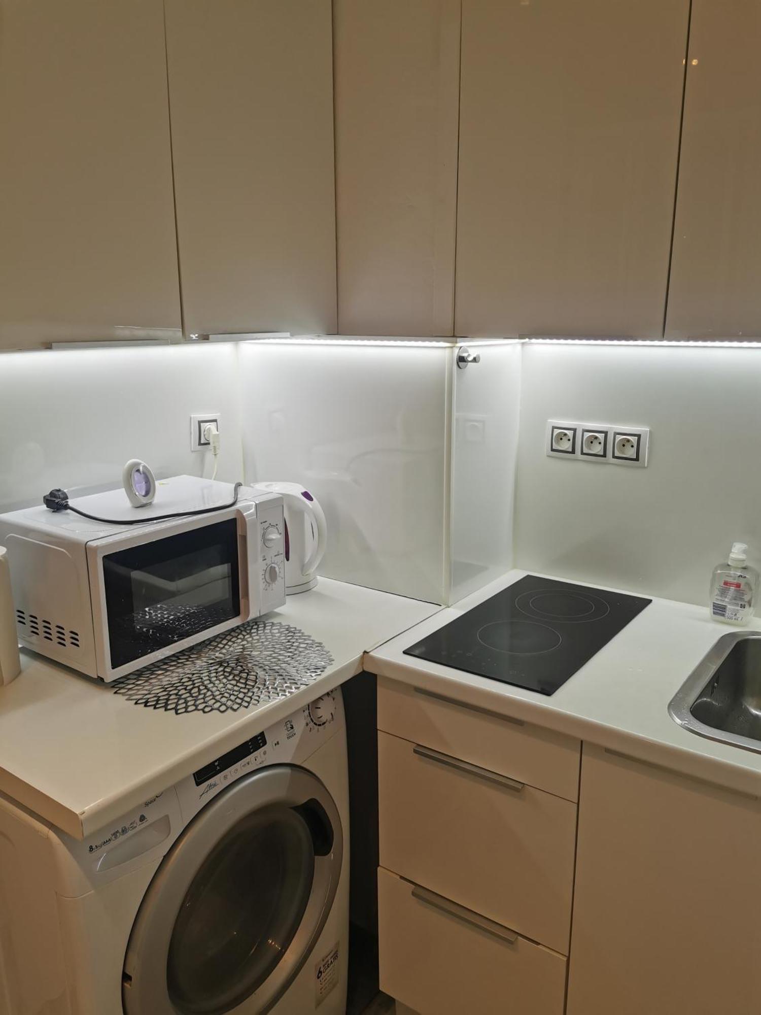 Modry Apartman, Racianska 29, Bratislava Exteriör bild